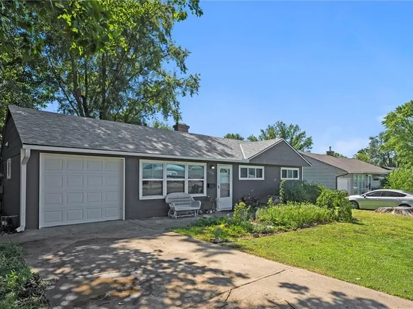 11127 Blue Ridge Blvd, Kansas City, MO 64134