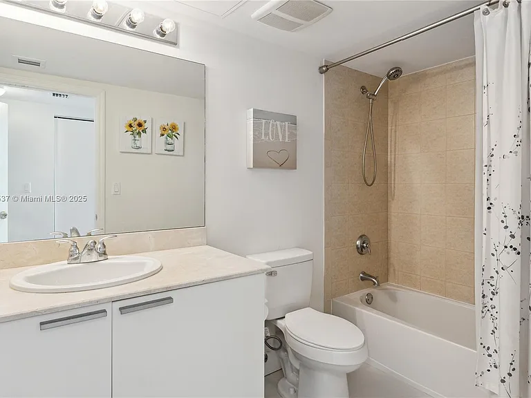 16699 Collins Ave #1407 — Photo 16