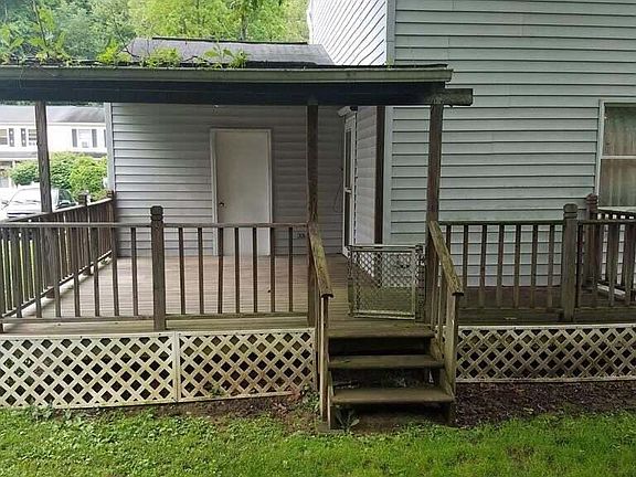 2nd image of 1148 Creekside Dr