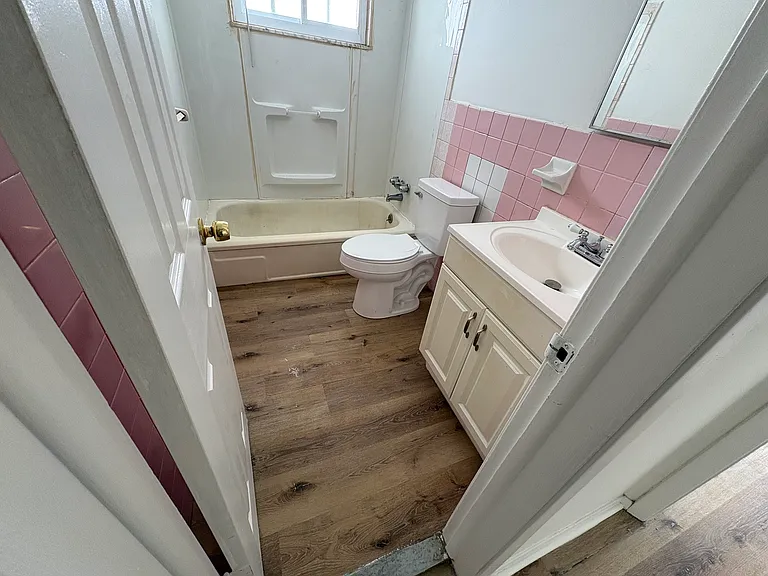 4541 E 104th St #5 — Photo 6