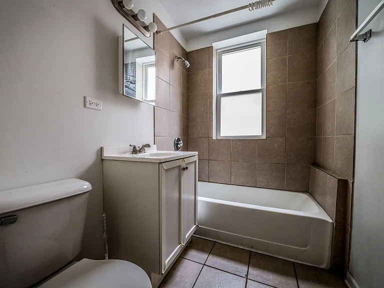 1257 S Kildare Ave — Photo 11