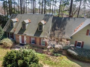 196 Locust Grove Ln, Kilmarnock, VA 22482