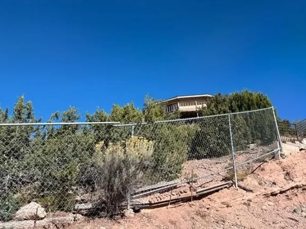 521 Pinon Vis, Santa Fe, NM 87501
