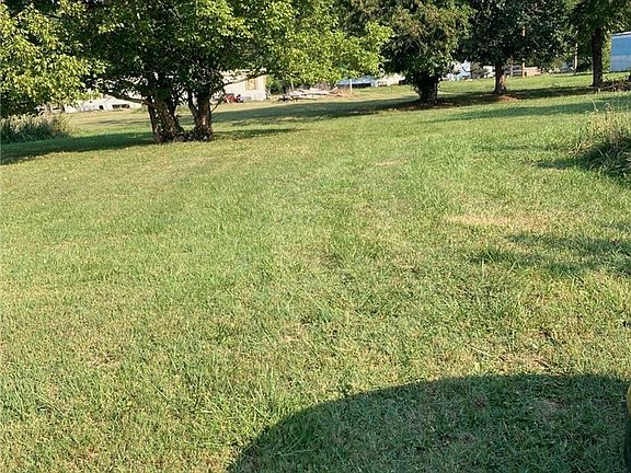 2nd image of 298 Jason Ln