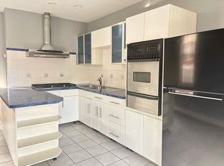 89 W 20th St #2A, Bayonne, NJ 07002