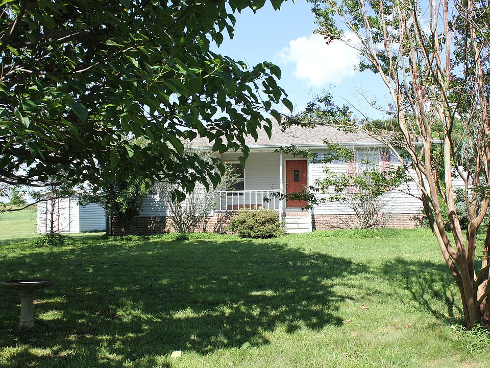 2nd image of 1690 Homer Rd
