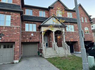 2171 Fiddlers Way #4, Oakville, ON L6M 0R9