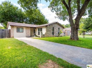 305 Lori Lynn Dr, Schertz, TX 78154