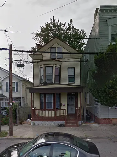 352 Bergen St Photo 1