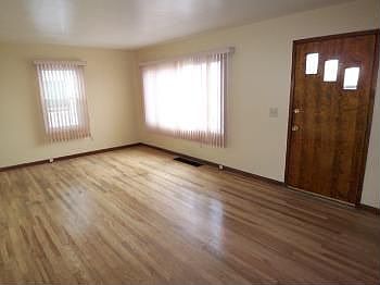 3rd image of 3735 Glenway Ave