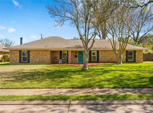 403 Ridgewood Blvd, Alexandria, LA 71303