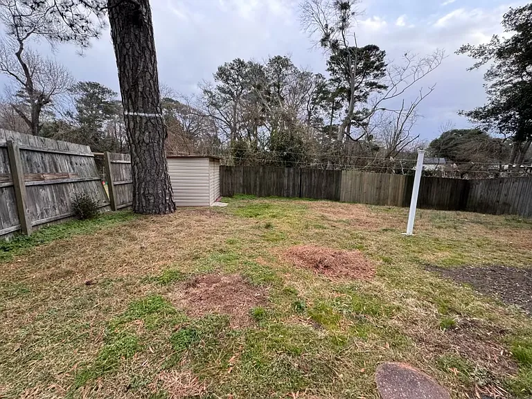 9220 Marlow Ave — Photo 23