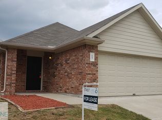 143 E Kirnwood Dr, Dallas, TX 75241