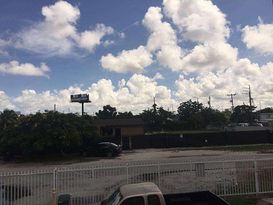 1st image of 654 NW 121st St