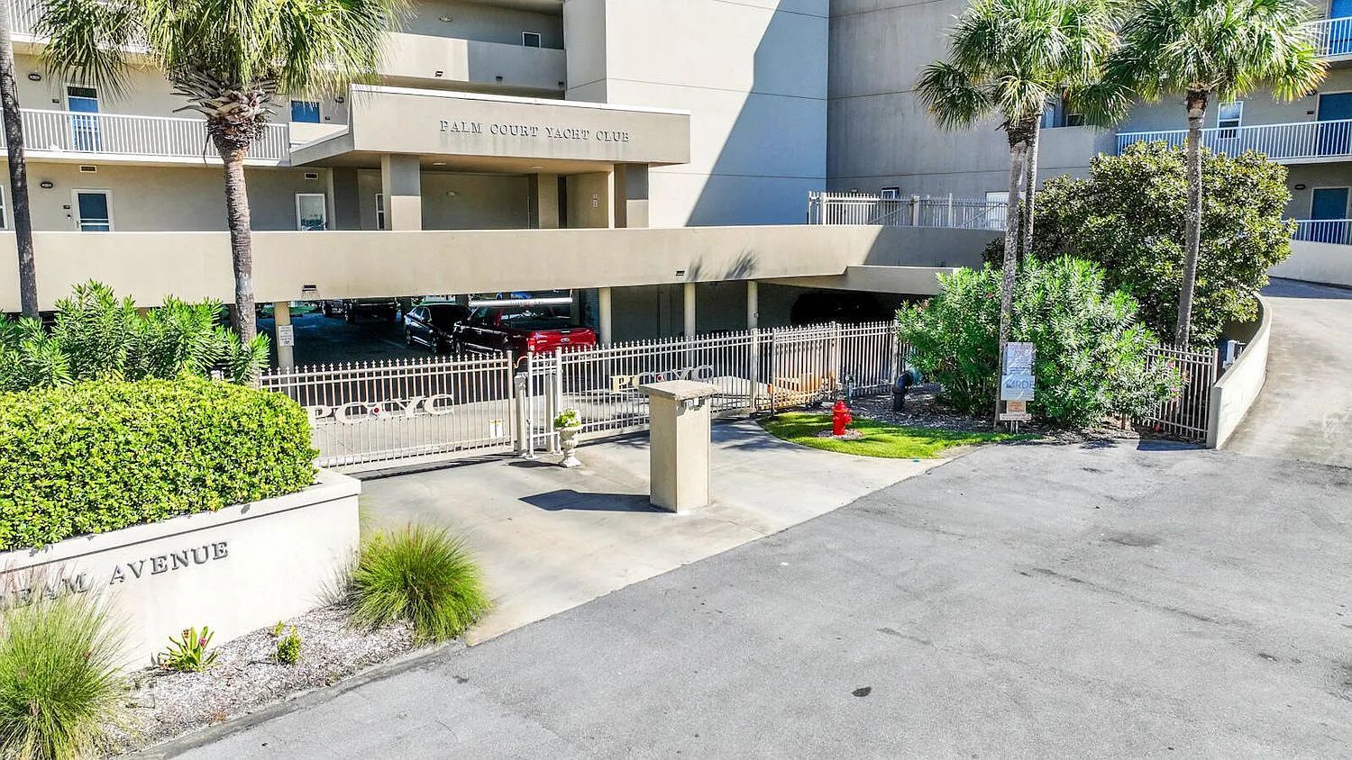 2 bed, 1089 sqft, $3,200 — Photo 3