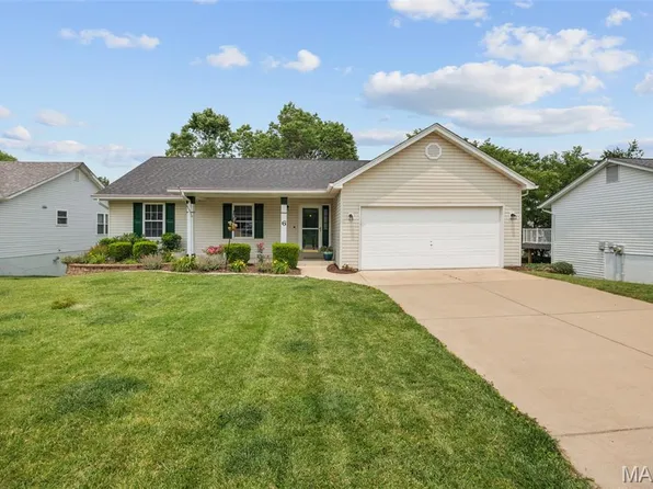 6 Schrader Farm Ct, Saint Peters, MO 63376