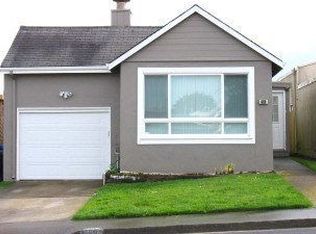 689 Skyline Dr, Daly City, CA 94015