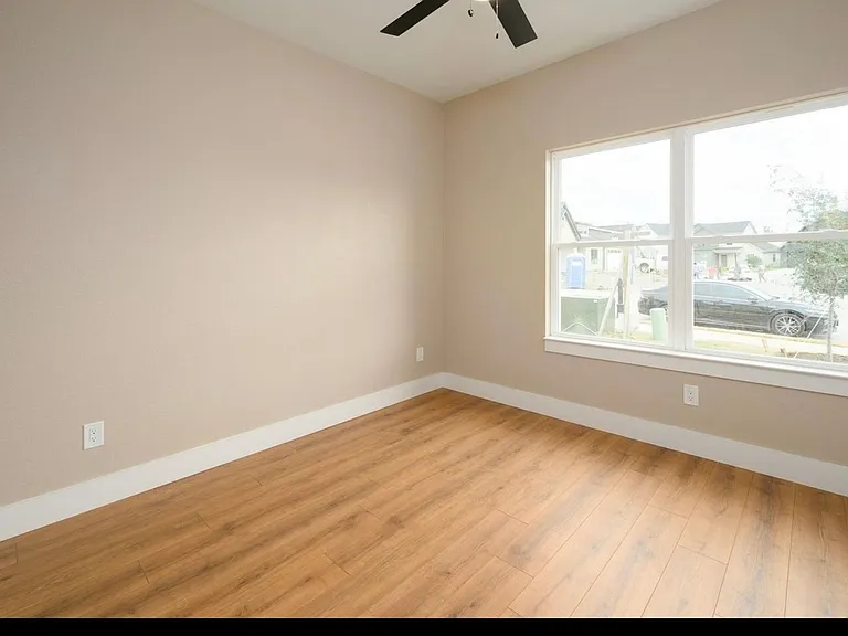 4808 Dry Creek Rd — Photo 11