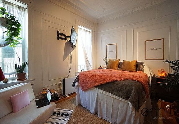 5th image of 967 Bergen St #1E