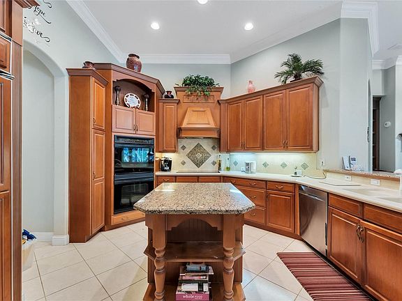 5th image of 9331 Southern Breeze Dr