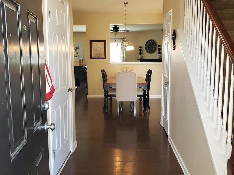 8030 McKee Dr — Photo 12