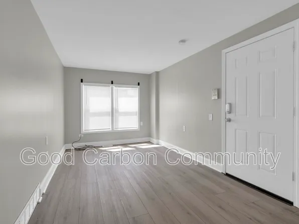 1073 Grant St APT 08, Buffalo, NY 14207