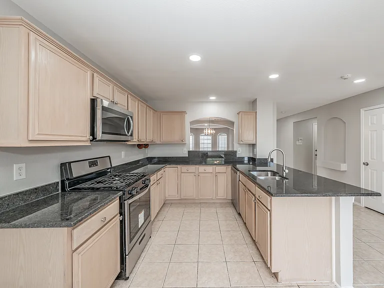 1217 Katy Dr — Photo 21