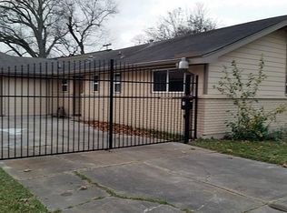 5710 Oakham St, Houston, TX 77085