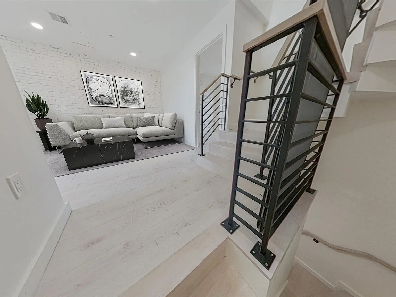 2 Worthington Street — Photo 4