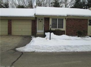 35 Olde Maple Farms #35, Enfield, CT 06082