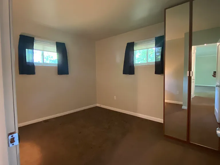 403 Cornell Rd — Photo 5