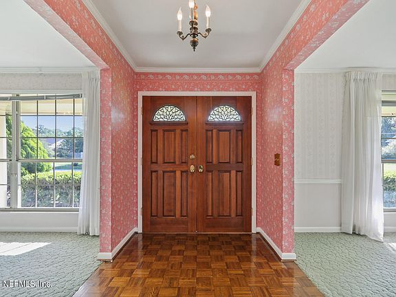 4th image of 1346 Jamaica Ct