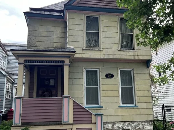28 Coe Pl, Buffalo, NY 14209