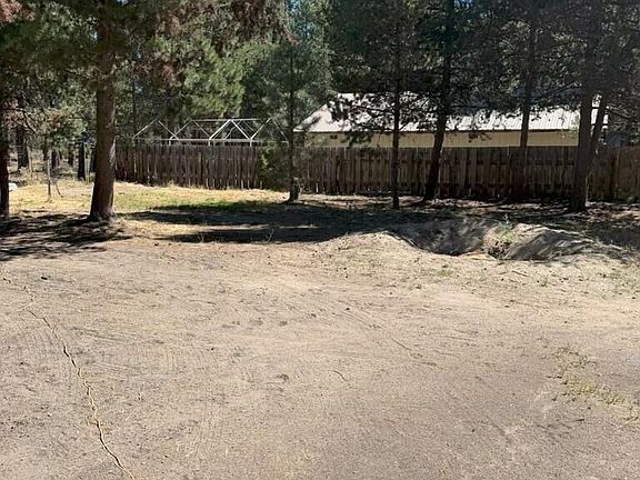 4th image of 148829 Paul Dr
