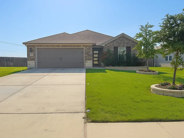 206 Santo Spirit Rd — Photo 1