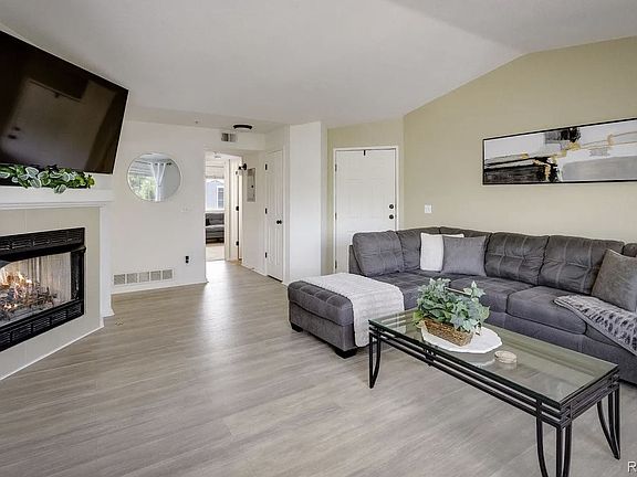 2nd image of 6850 Xavier Cir Unit 9