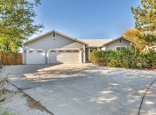 6820 Hibiscus Ct, Sparks, NV