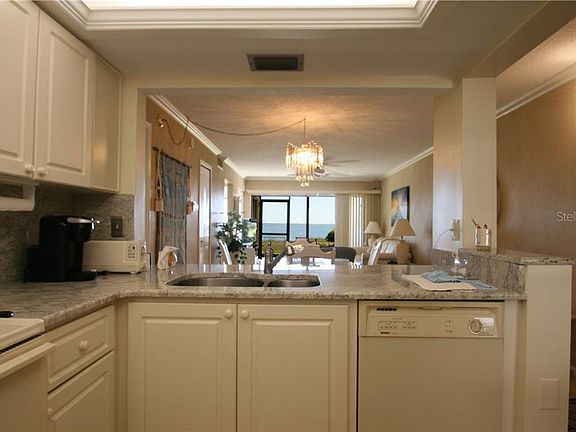 4th image of 6158 Palma Del Mar Blvd S APT 109