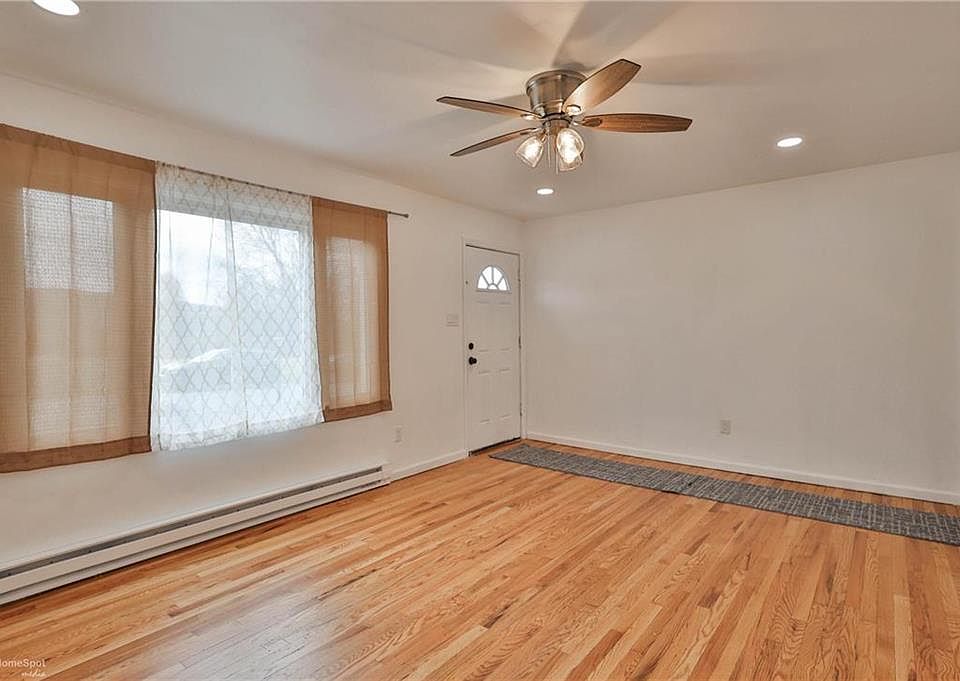 215 E Lynnwood St, Allentown, PA 18103 Zillow