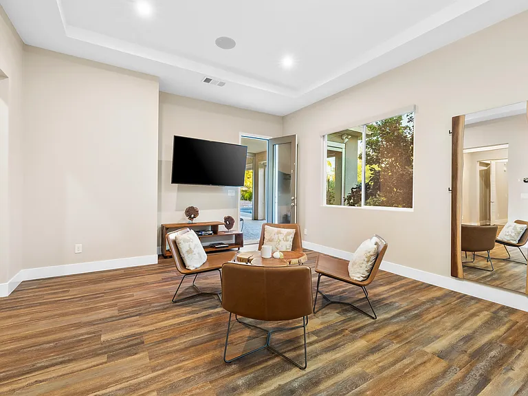 8396 Sweetwater Creek Way — Photo 31