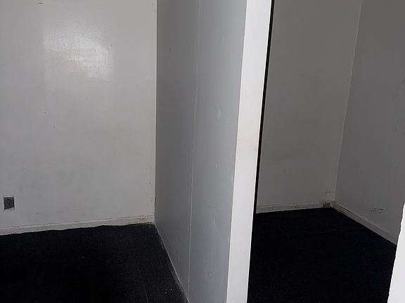 5th image of 39 Belmont Ave Floor 2