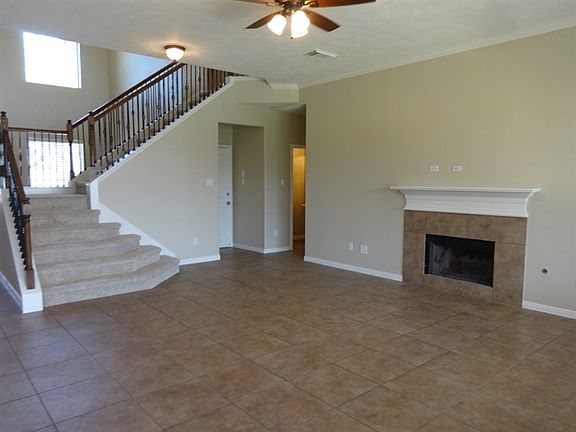 4th image of 3815 Golden Shores Dr