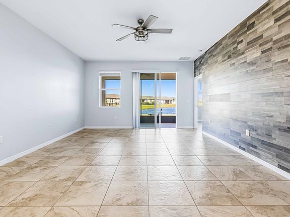 3rd image of 719 Ladyfish Ln