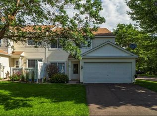 368 Leeward Trl, Woodbury, MN 55129