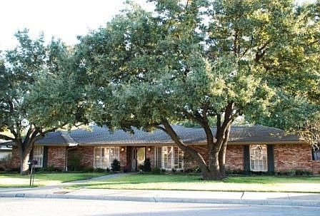 1st image of 3816 Waldorf Cir