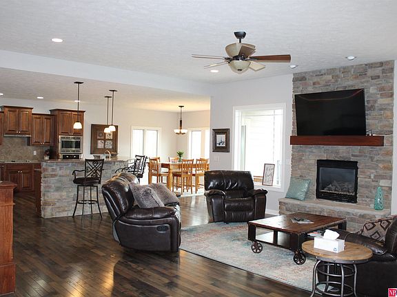 5th image of 6307 Artisan Way