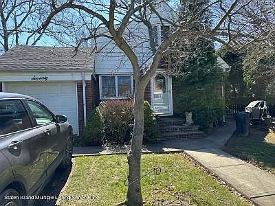 70 Goodwin Ave — Photo 6