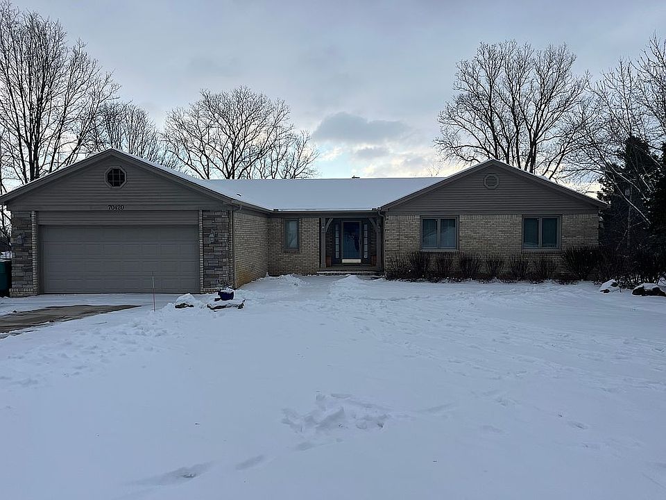 1st image of 70420 Morency Dr