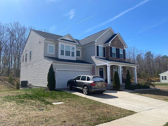 3rd image of 5720 Piney Glade Rd