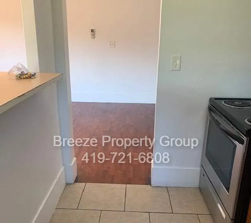 1919 Ottawa Dr